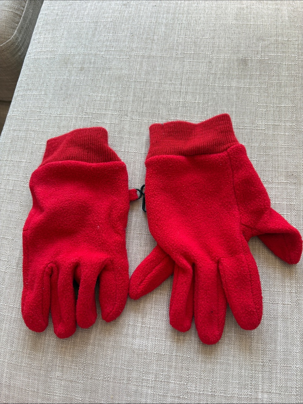 GAP Red Fleece Gloves